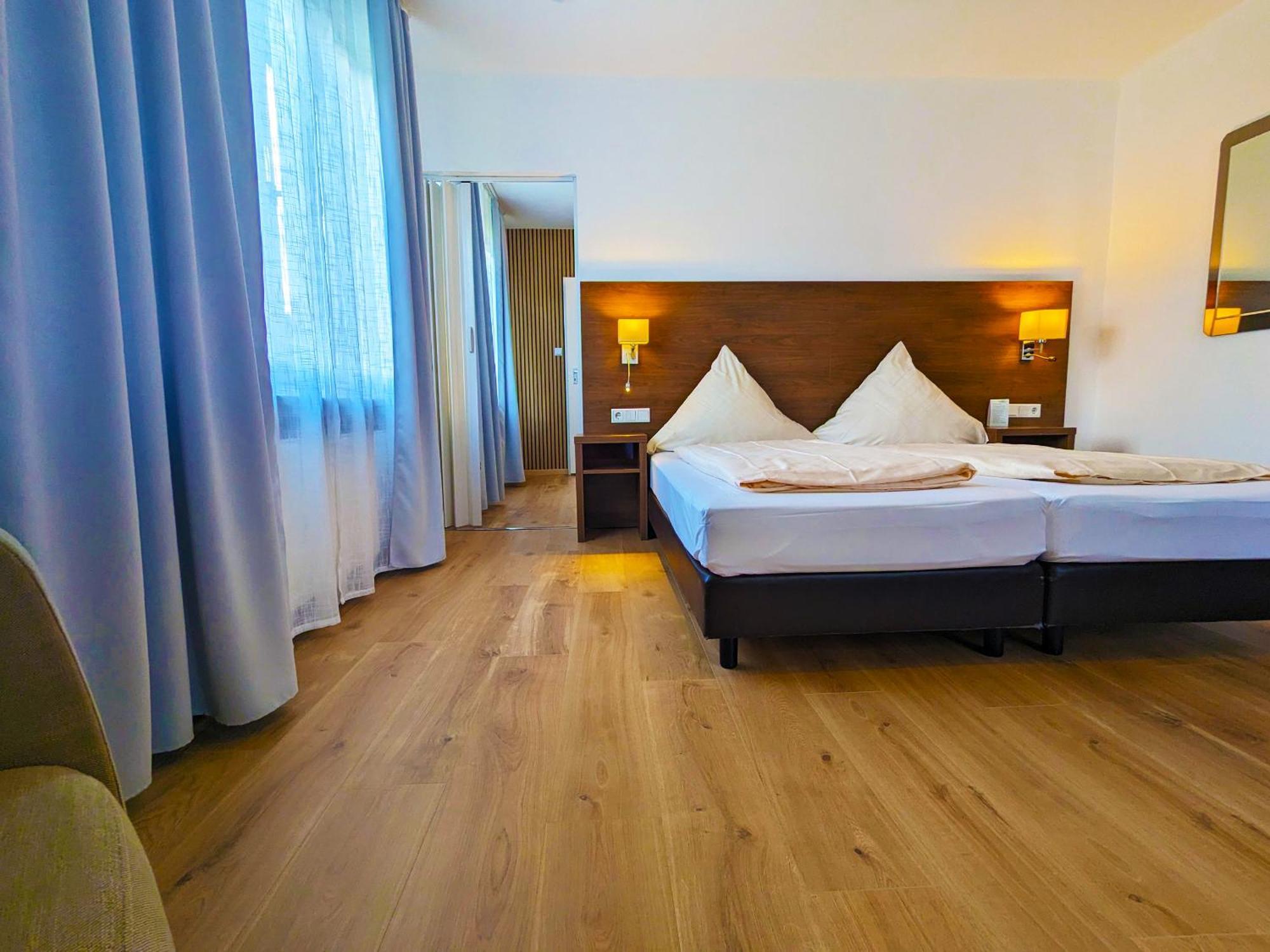Hotel Berghof Wasserkuppe & Gaestehaus Fuldaquelle Gersfeld Room photo