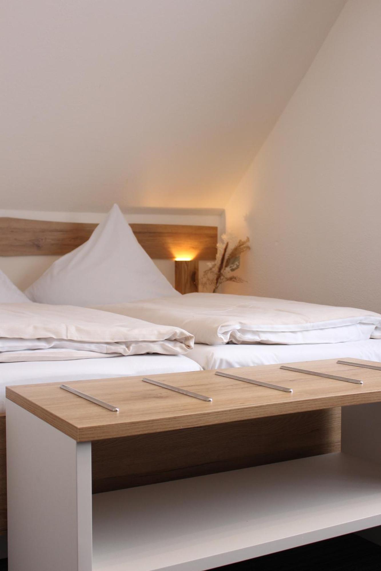 Hotel Berghof Wasserkuppe & Gaestehaus Fuldaquelle Gersfeld Room photo